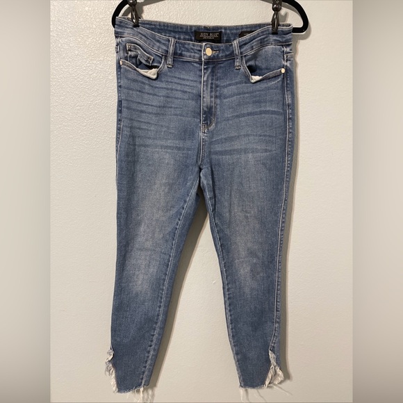 Judy Blue Denim - Judy Blue High Rise Skinny Jeans Raw Hem Medium Wash Stretch Streetwear 15/32